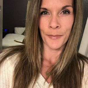 Meet your Posher, Holly